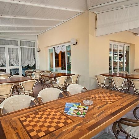 לידו די סביו Hotel Saint Tropez Spa & Restaurant מראה חיצוני תמונה