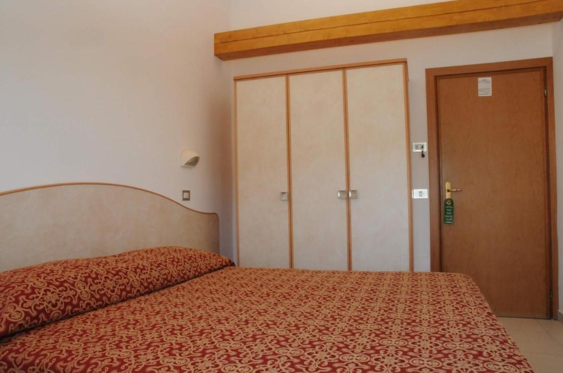 לידו די סביו Hotel Saint Tropez Spa & Restaurant חדר תמונה