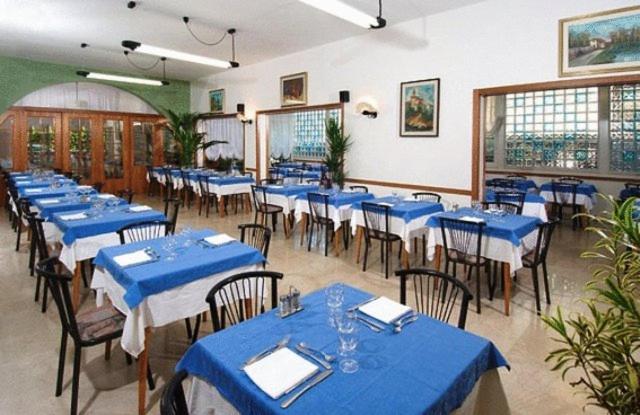 לידו די סביו Hotel Saint Tropez Spa & Restaurant מראה חיצוני תמונה